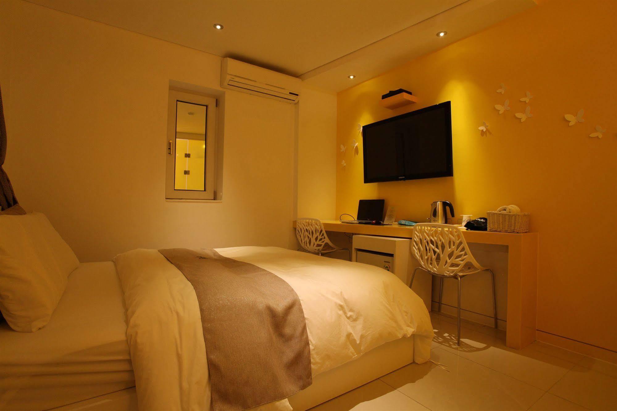 Hotel Jade Seoul Bagian luar foto